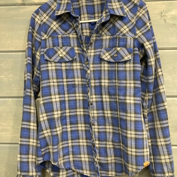 Women’s Roxy Flannel Top - Picture 6 of 8